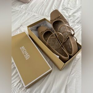 Michael Kors Camel Leather Ankle-Tie Collet Ballet Flats. Size 10. NEW. Pd, $99.